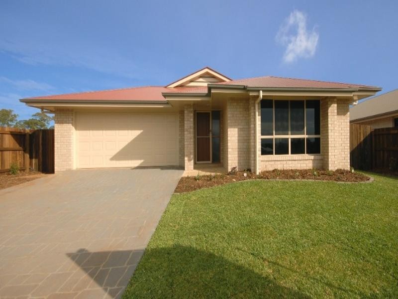 20 High Court Drive, Wilsonton QLD 4350