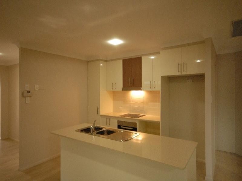 20 High Court Drive, Wilsonton QLD 4350