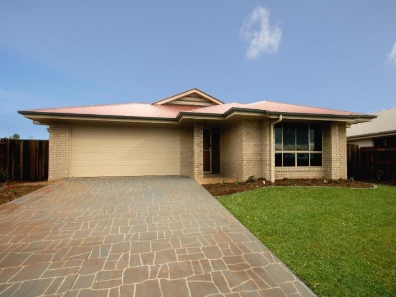 20 High Court Drive, Wilsonton QLD 4350