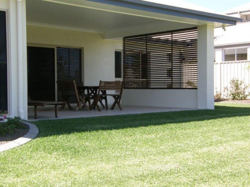 7 Vanillalily Close, Banksia Beach QLD 4507