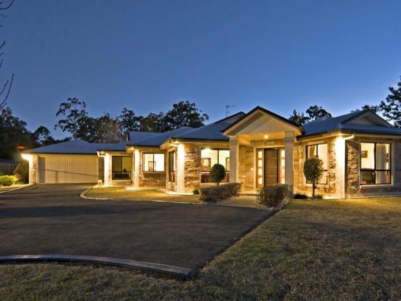 3 Leanne Court, Highfields QLD 4352