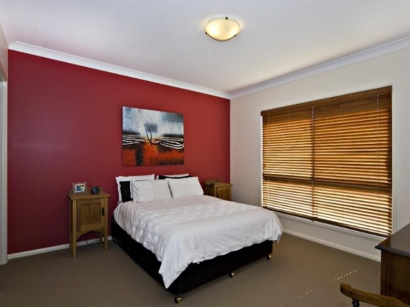 3 Leanne Court, Highfields QLD 4352