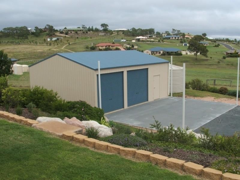 16 Roderick Street, Cotswold Hills QLD 4350