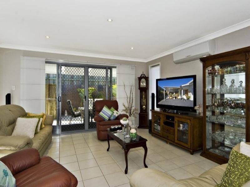 202 Stenner Street, Middle Ridge QLD 4350