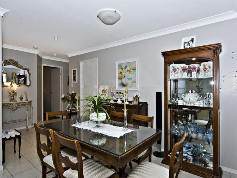 202 Stenner Street, Middle Ridge QLD 4350