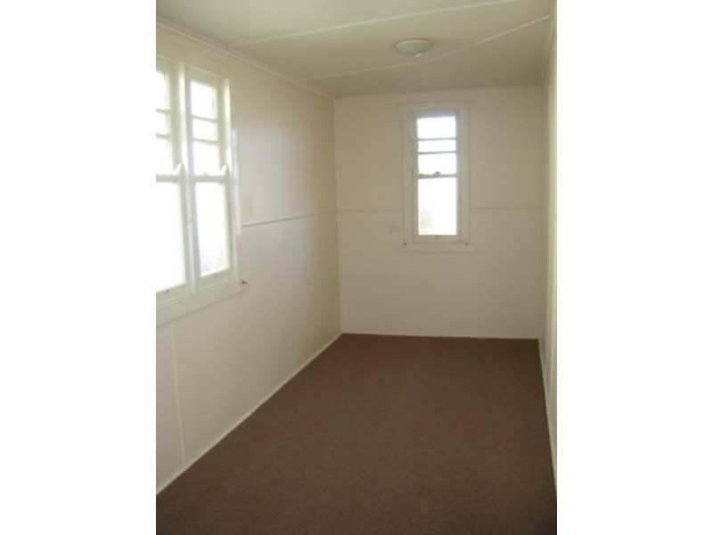 25 Shiel Street, Toowoomba QLD 4350