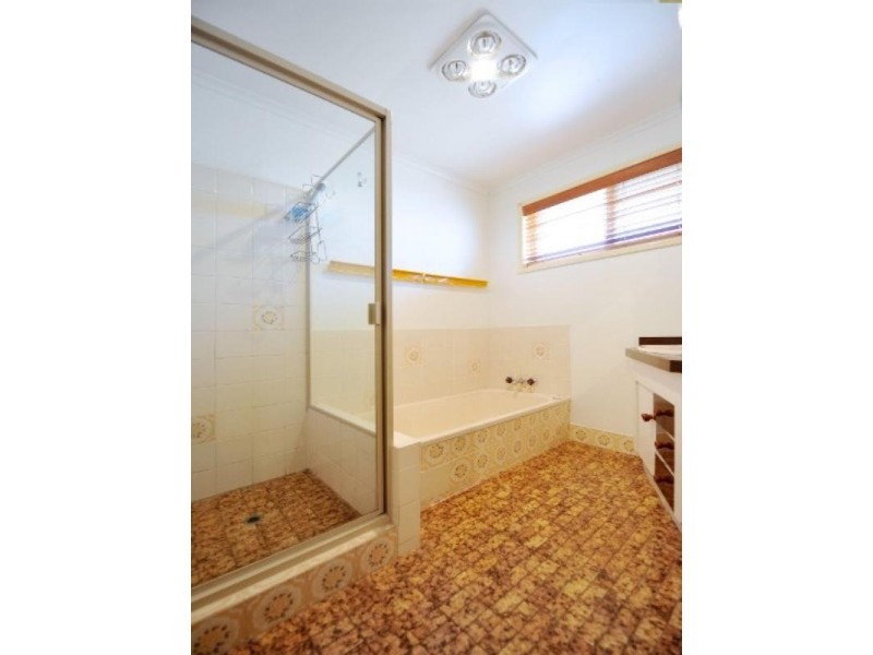 13 Gloucester Crescent, Darling Heights QLD 4350