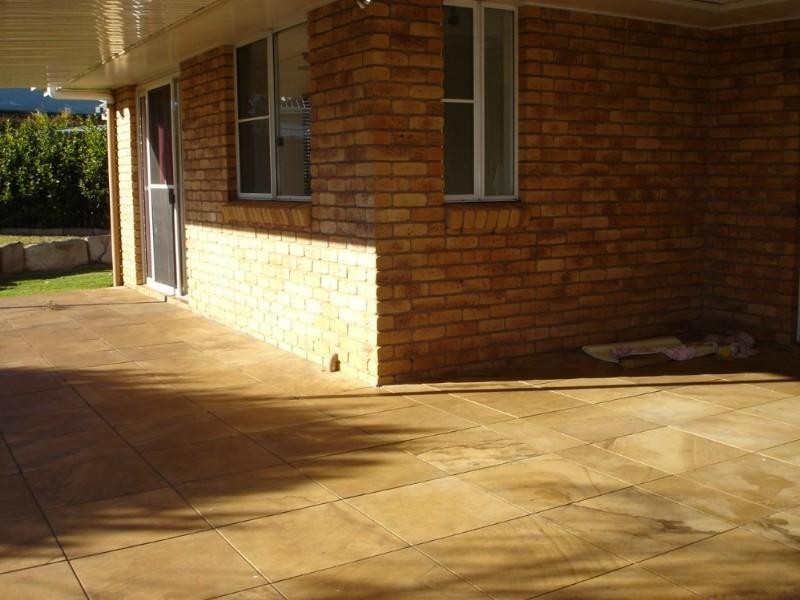 3 Connole Court, Kearneys Spring QLD 4350