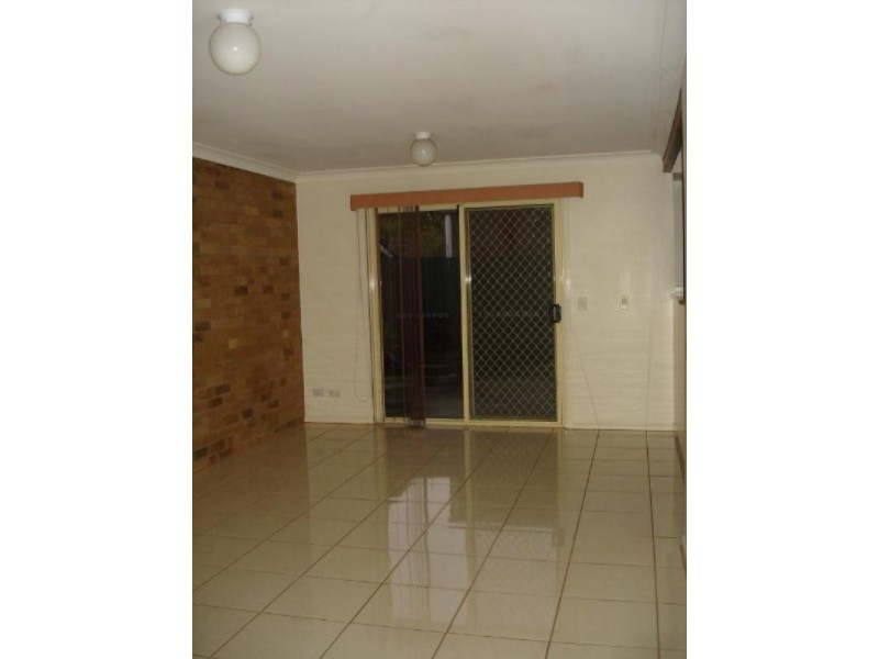 6/248 James Street, Harristown QLD 4350