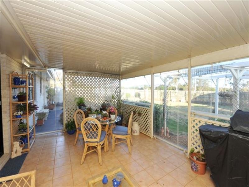9 Elizabeth Street, Westbrook QLD 4350