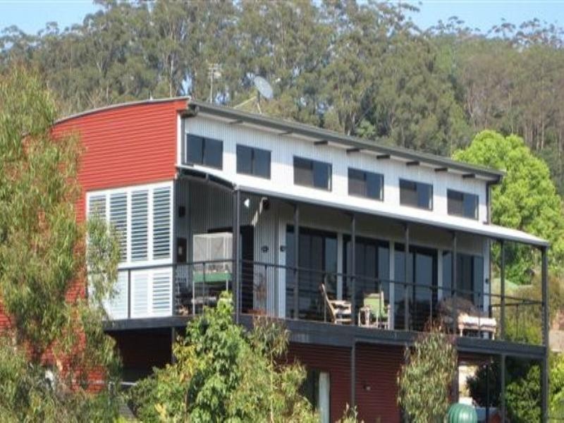 39 Harvey Street, Mount Lofty QLD 4350