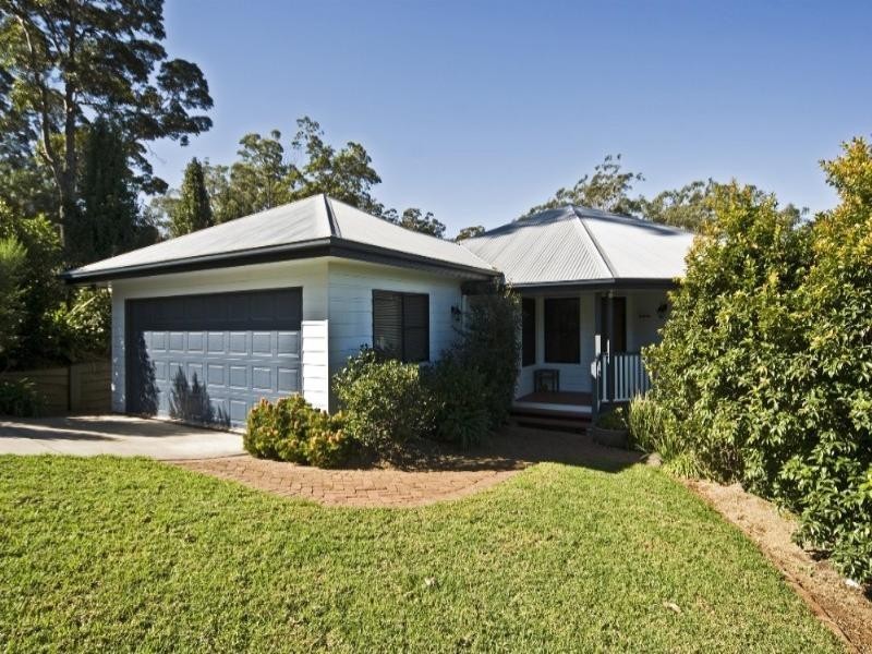 2 Huntingdale Court, Mount Lofty QLD 4350