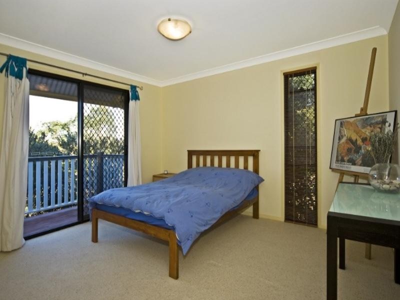 2 Huntingdale Court, Mount Lofty QLD 4350