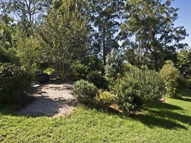 2 Huntingdale Court, Mount Lofty QLD 4350