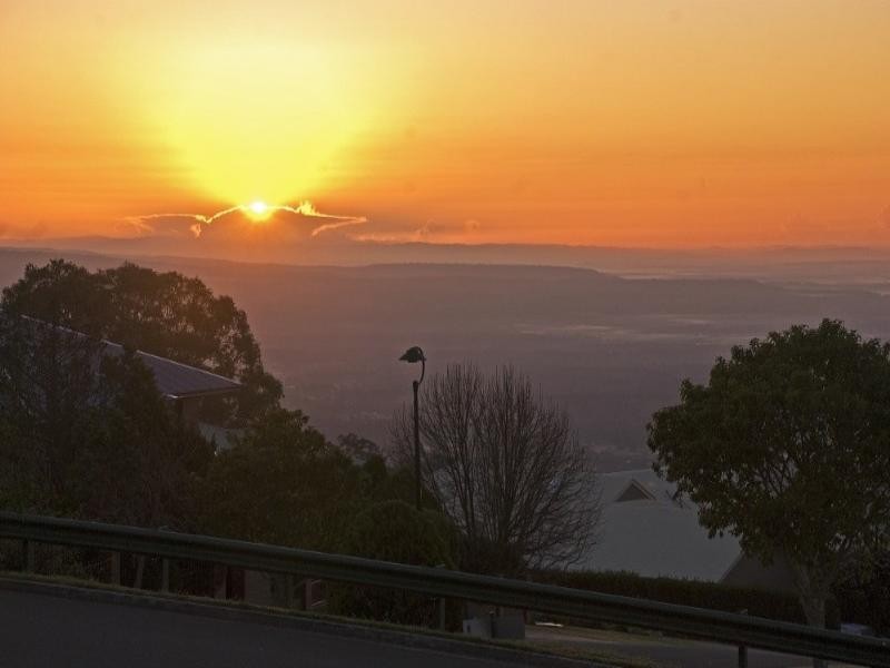 13 Robertson Crescent, Prince Henry Heights QLD 4350