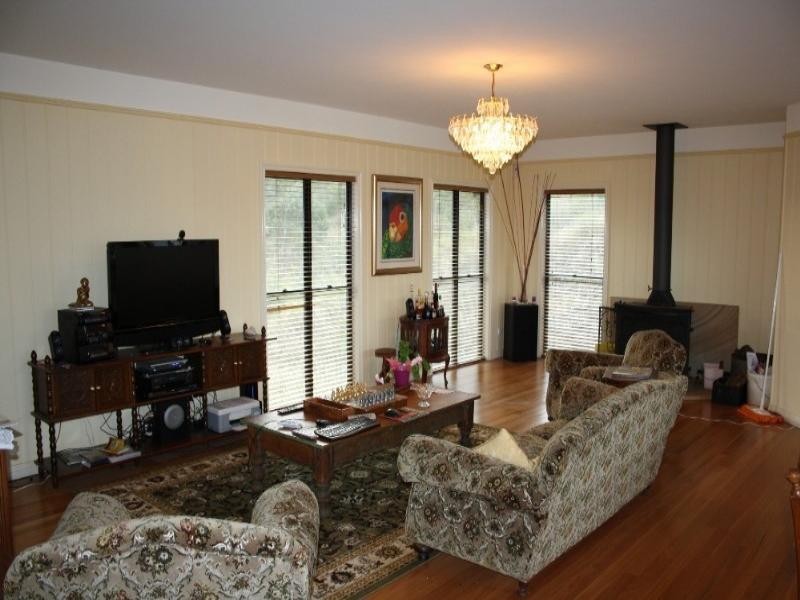 Hodgson Vale QLD 4352