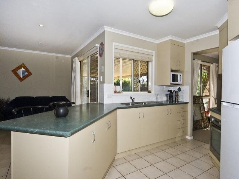 3 Cinnamon Drive, Glenvale QLD 4350