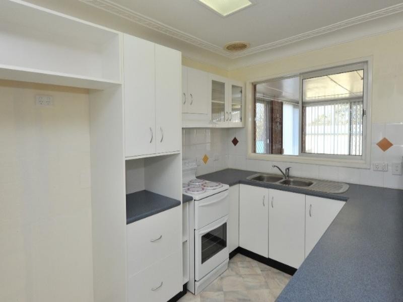 10 Allison Street, Harristown QLD 4350