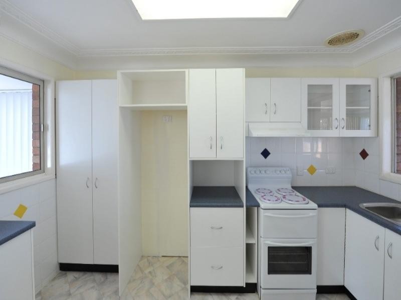 10 Allison Street, Harristown QLD 4350