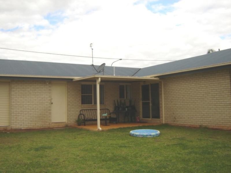 541 Hume Street, Kearneys Spring QLD 4350