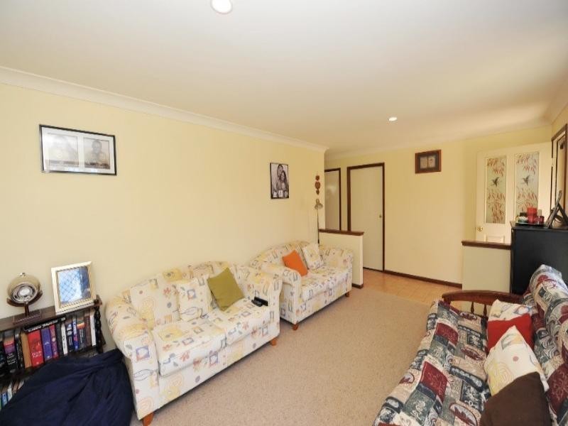 10 Lachlan Court, Westbrook QLD 4350