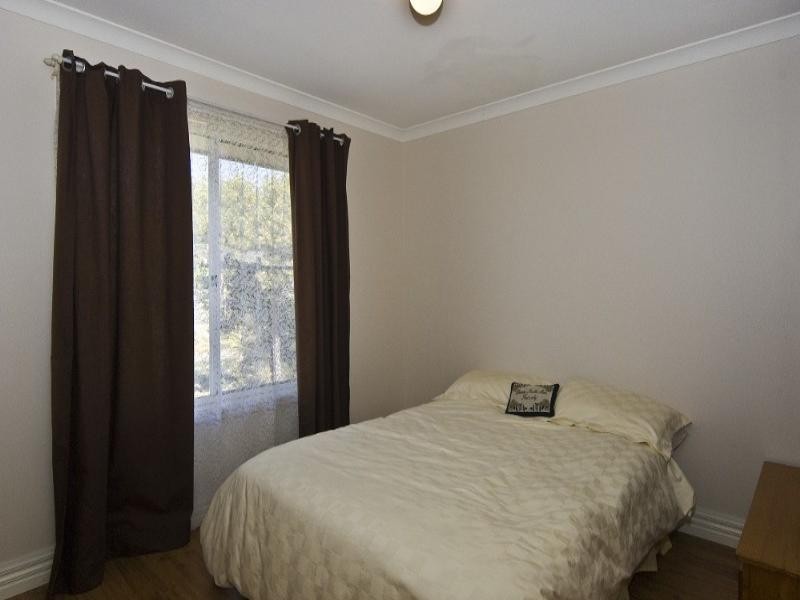 4 Sylvia Court, Vale View QLD 4352