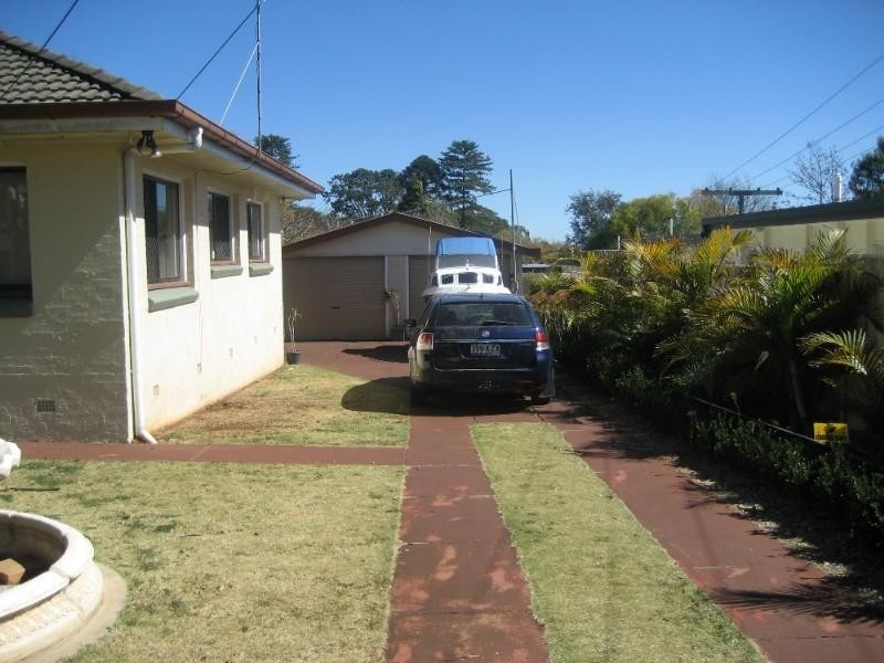 269 Geddes Street, Centenary Heights QLD 4350