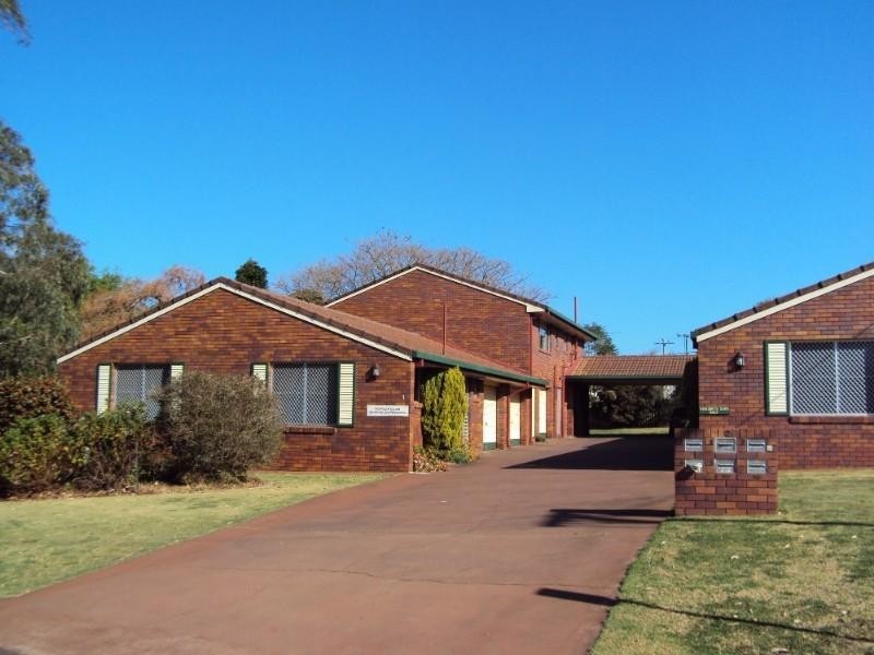 5/2 Bright Street, South Toowoomba QLD 4350