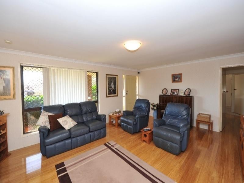 16 Jason Street, Wilsonton QLD 4350