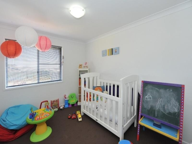 8 Grundy Street, Westbrook QLD 4350