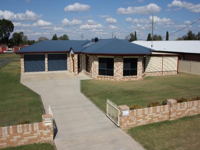 5 George Street, Helidon QLD 4344