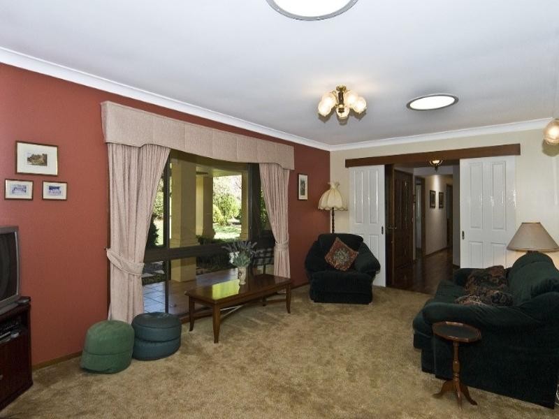 38 Highfields Road, Highfields QLD 4352