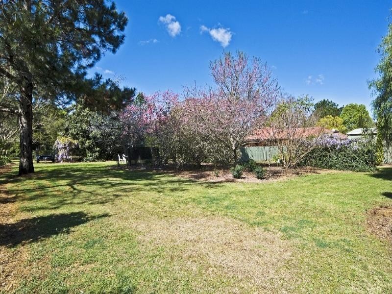 38 Highfields Road, Highfields QLD 4352