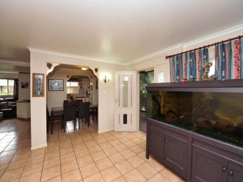 5 Dumba Street, Harristown QLD 4350