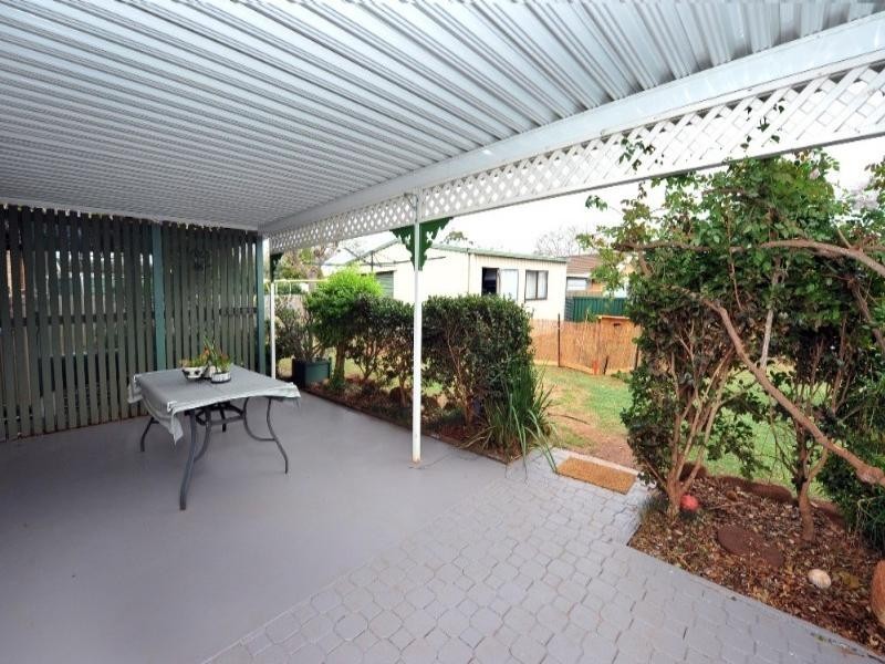 5 Dumba Street, Harristown QLD 4350