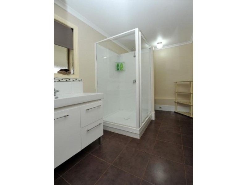 5 Dumba Street, Harristown QLD 4350