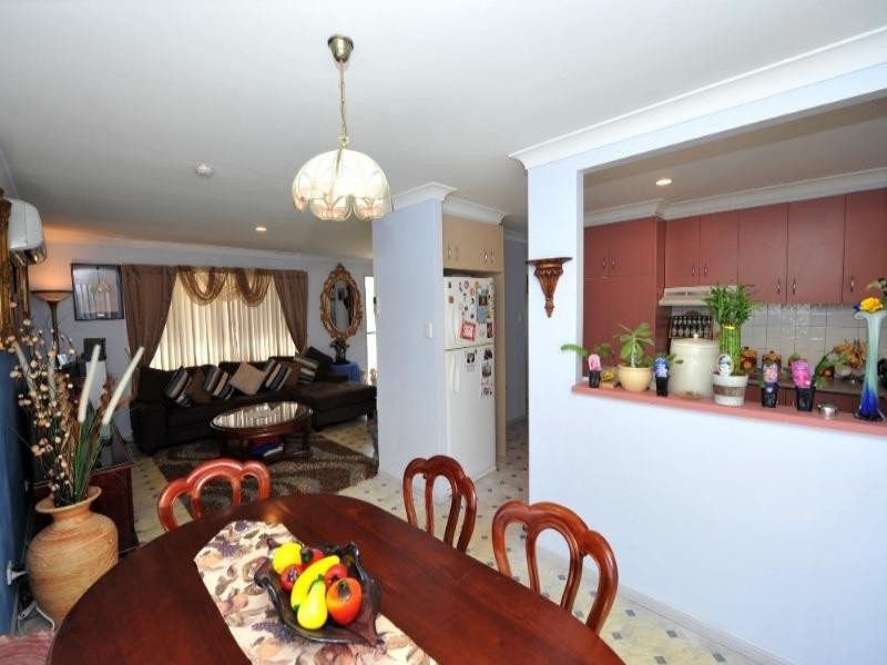 16 Gray Street, Cambooya QLD 4358
