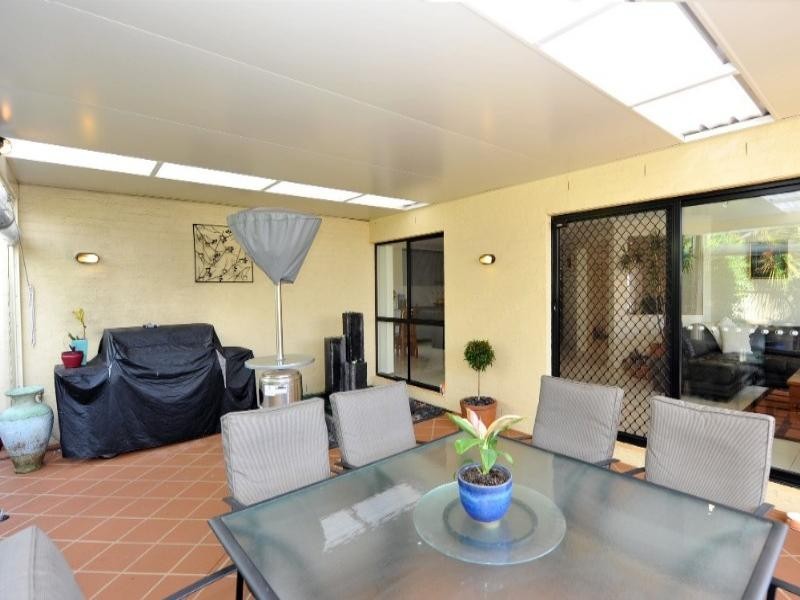 14 Banksdale Drive, Middle Ridge QLD 4350