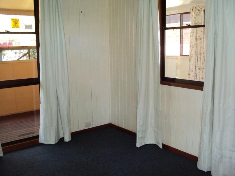 157 Taylor Street, Wilsonton QLD 4350