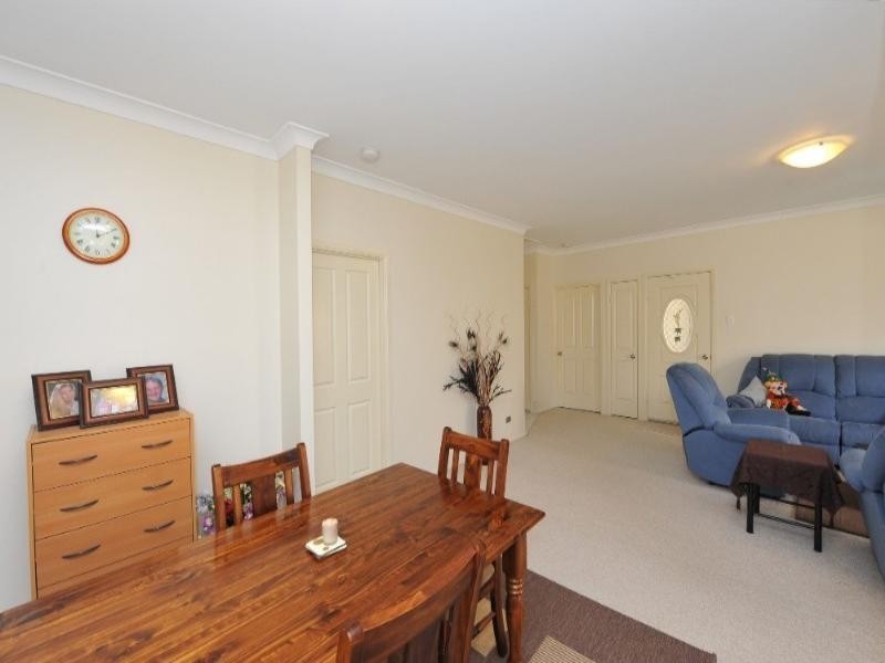 220/530 Bridge Street, Wilsonton QLD 4350