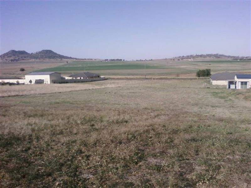 33 Catherine Crescent, Kingsthorpe QLD 4400