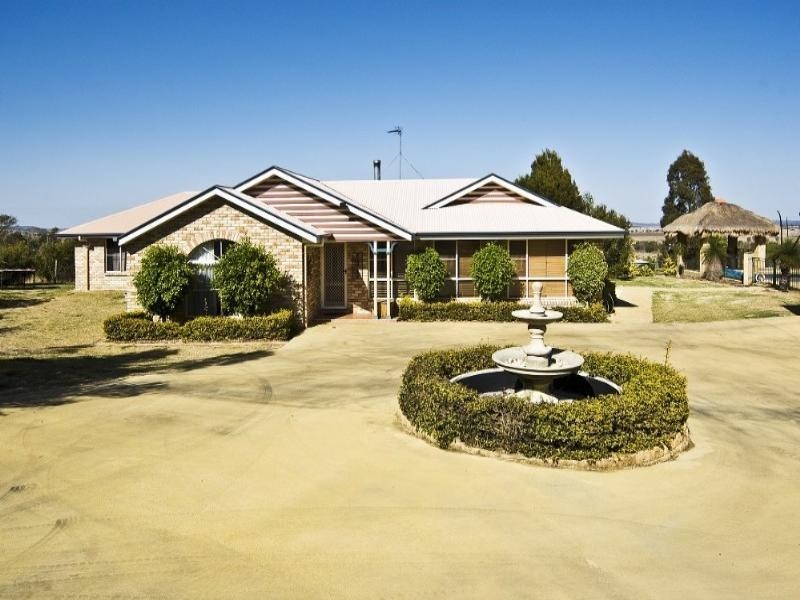 4 Sylvia Court, Toowoomba QLD 4350