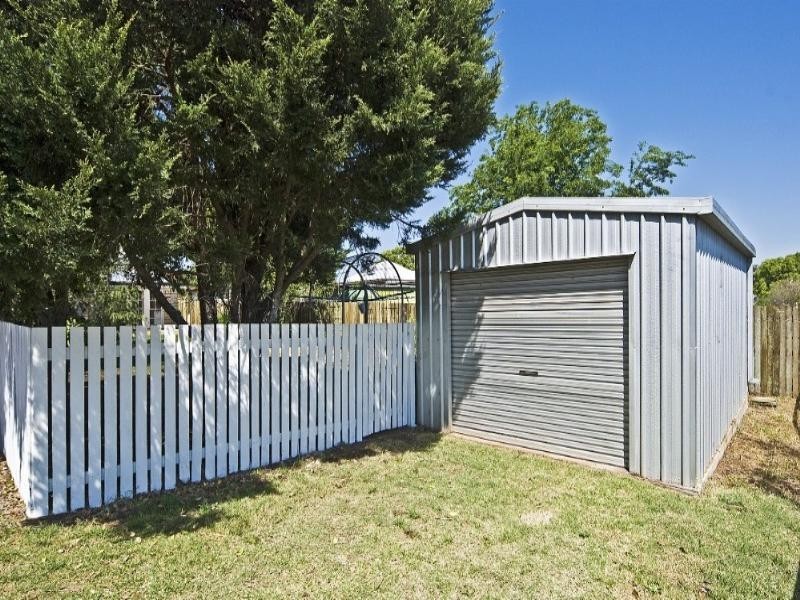 9 Raff Street, North Toowoomba QLD 4350