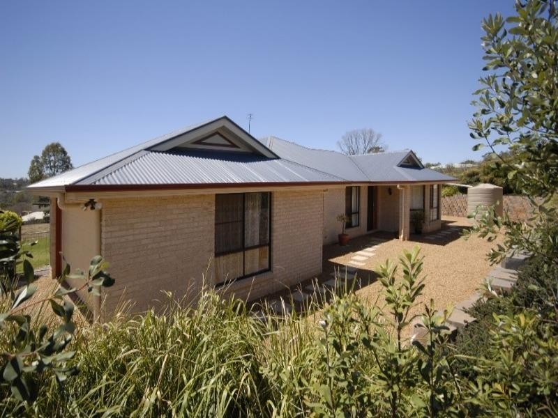 8 Mayfair Court, Torrington QLD 4350