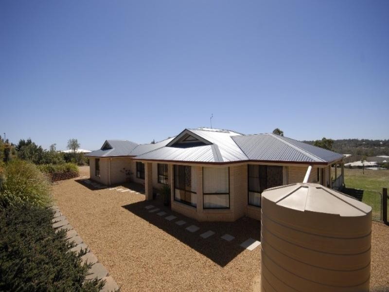 8 Mayfair Court, Torrington QLD 4350