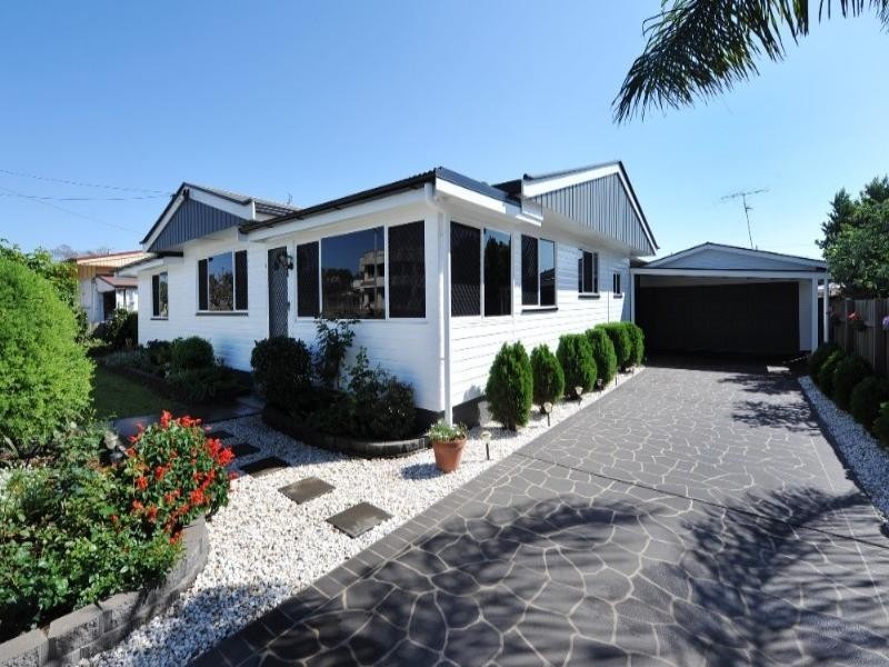 3 Hursley Road, Newtown QLD 4350