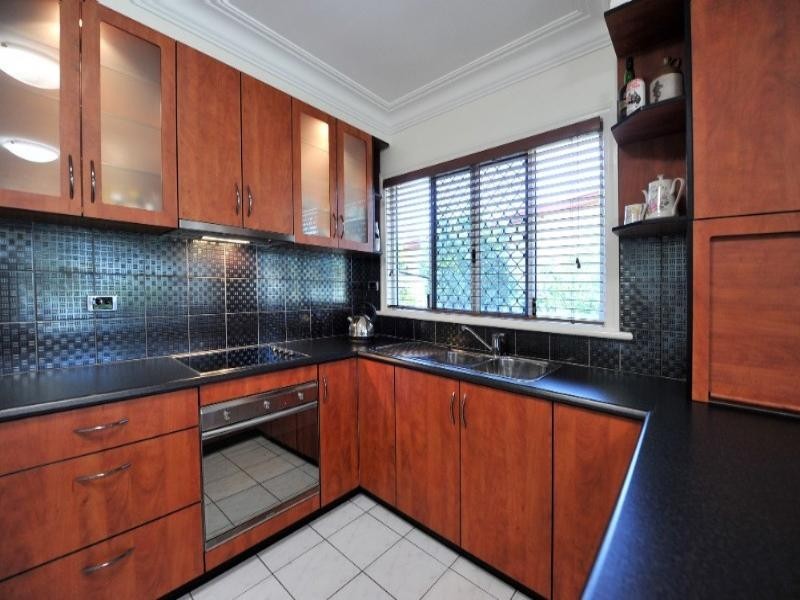 3 Hursley Road, Newtown QLD 4350