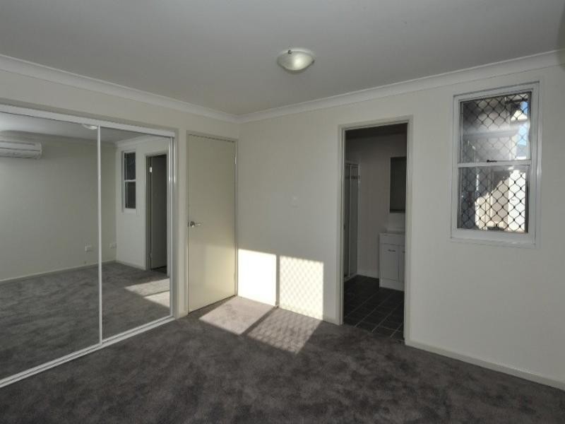 13 Krefter Crescent, Highfields QLD 4352