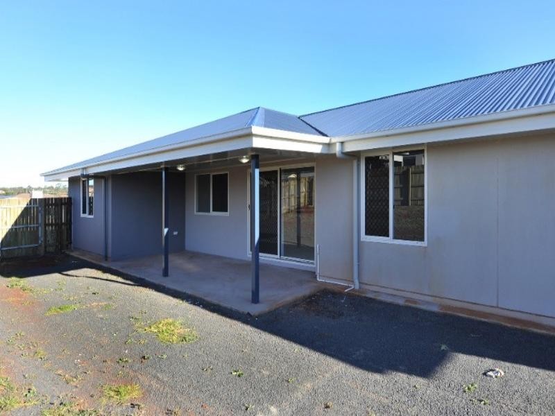 13 Krefter Crescent, Highfields QLD 4352