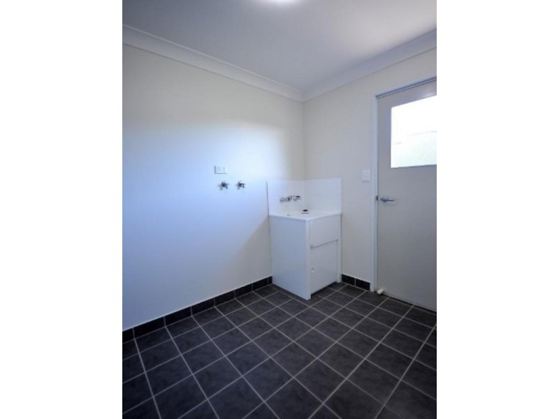 13 Krefter Crescent, Highfields QLD 4352